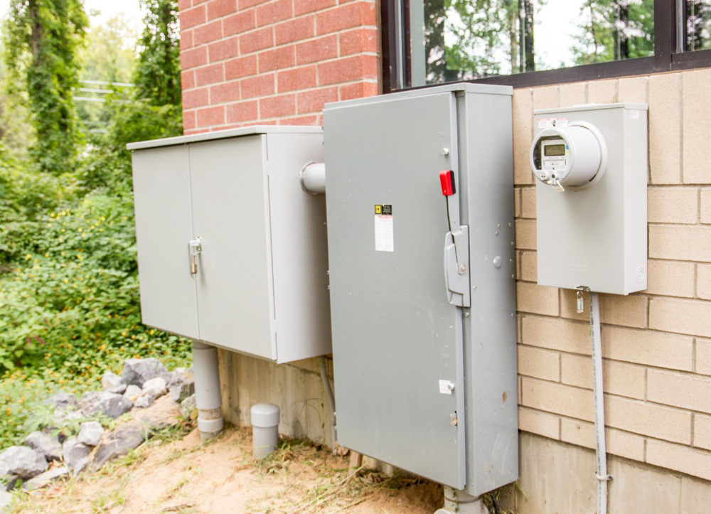 Residential & Commercial Electrical Installations
