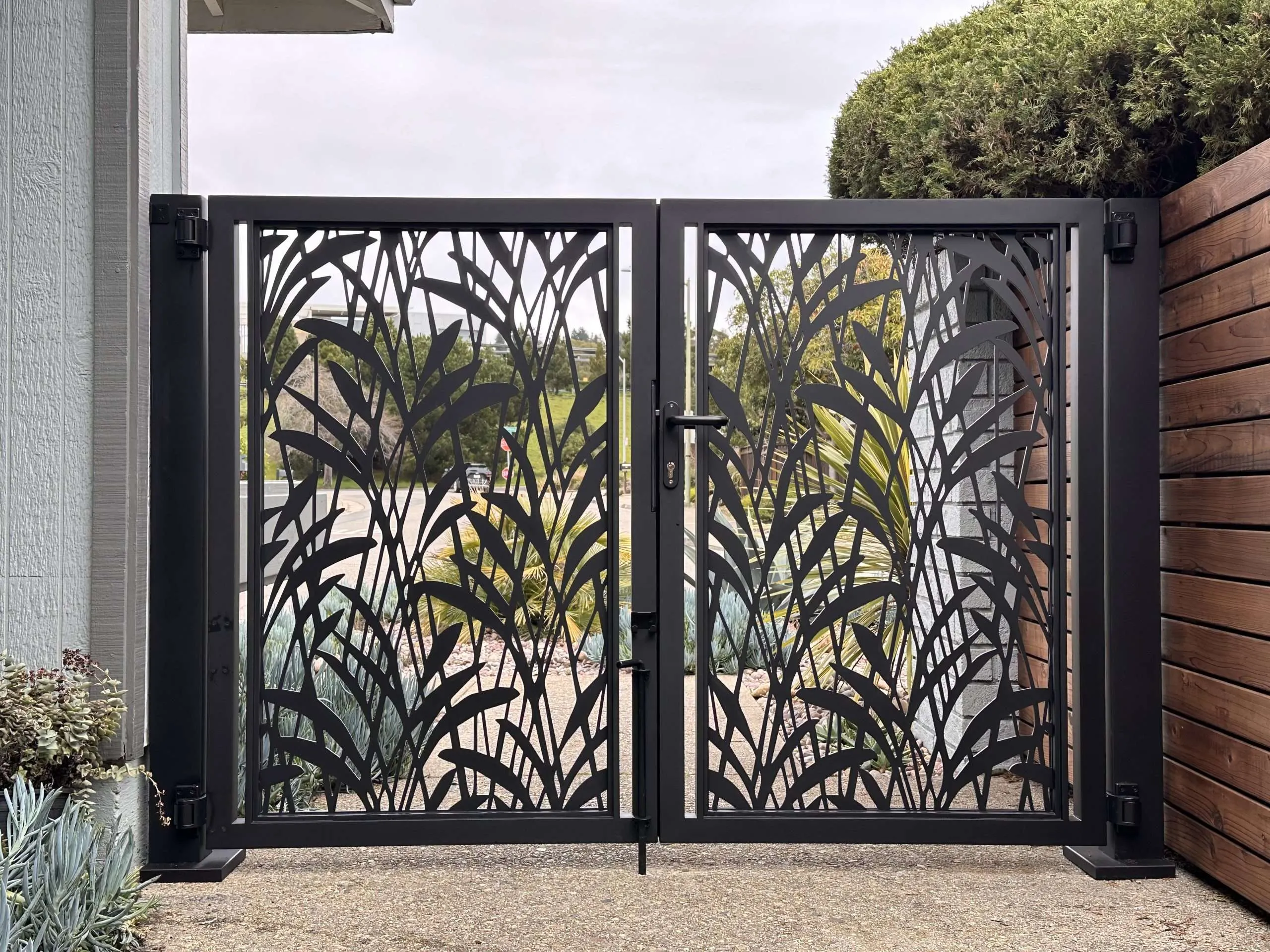 Metal Gates